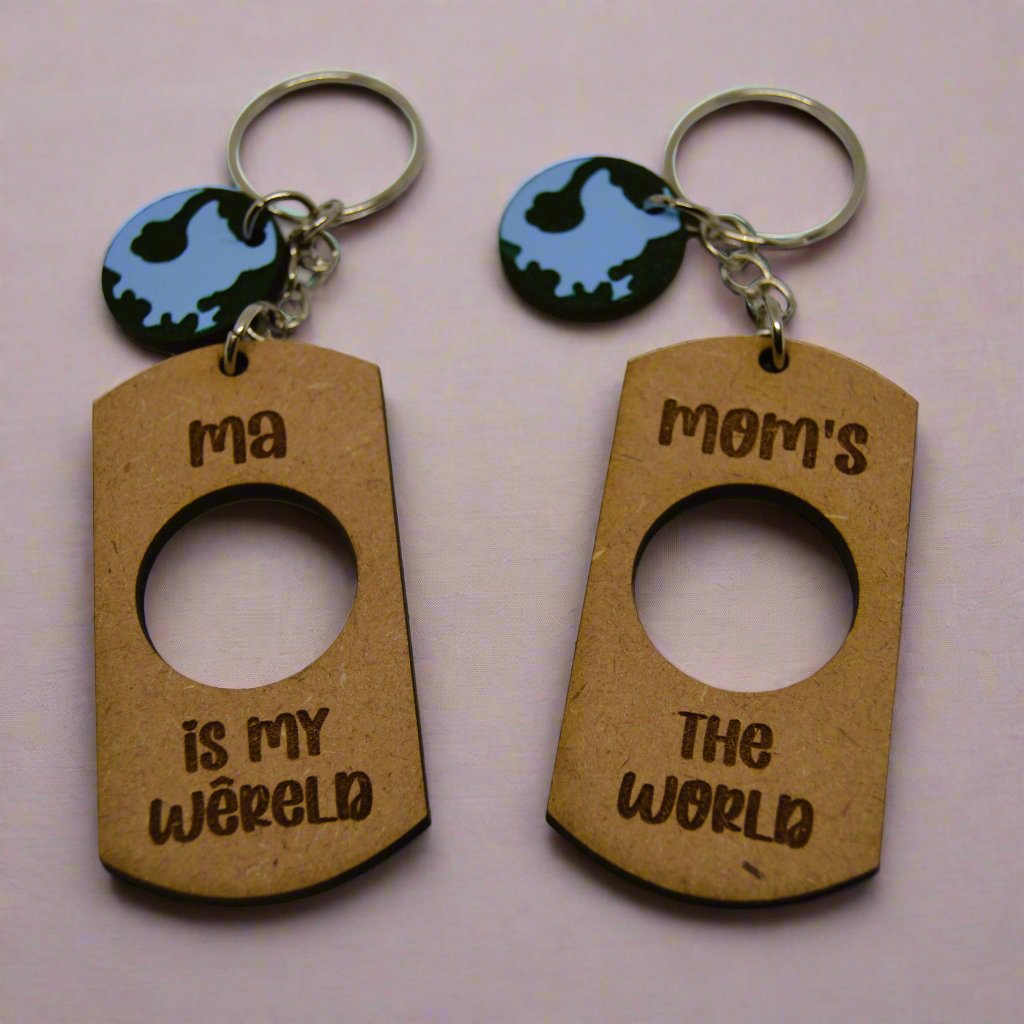 Keyring - Moms the World